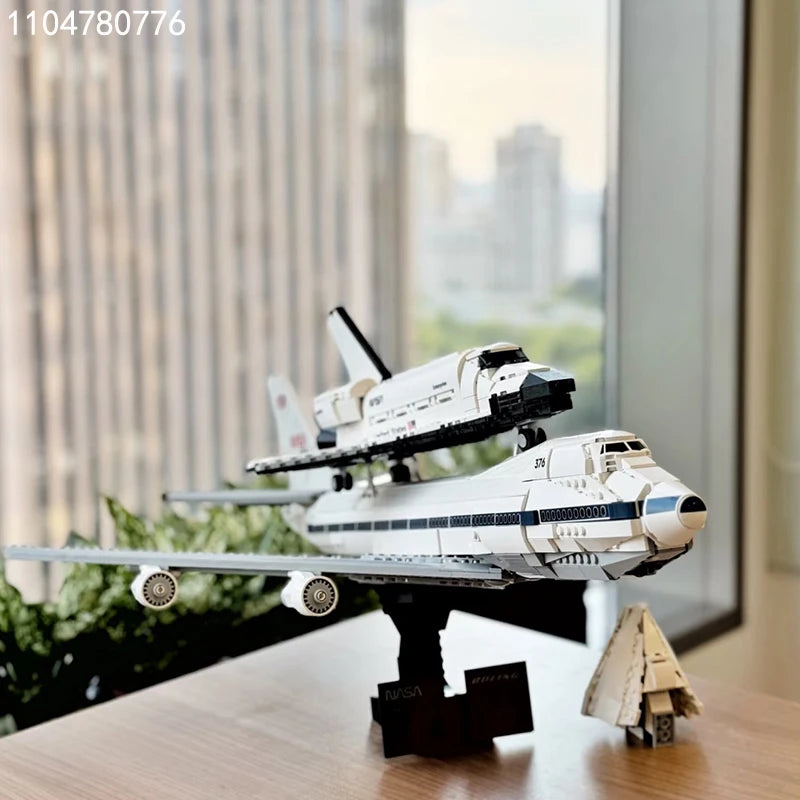 Avion porteur & Navette Technique - 2417 pièces