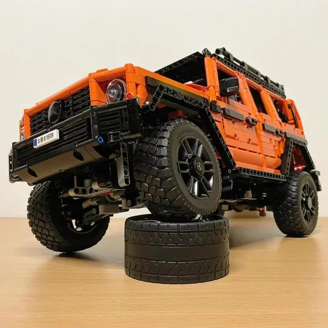SUV Mercedes G500 4x4 safari Technique - 2891 Pièces