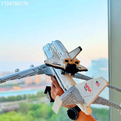 Avion porteur & Navette Technique - 2417 pièces